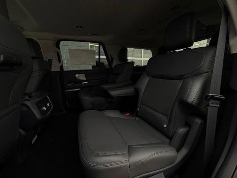New 2026 Ford Expedition Active RWD image 17