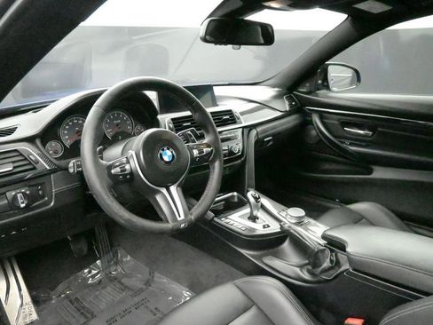 Used 2020 BMW M4 Coupe w/ Competition Package RWD image 13