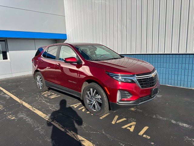 Used 2024 Chevrolet Equinox LT AWD/4WD image 1