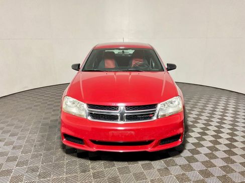 Used 2013 Dodge Avenger SE FWD image 4