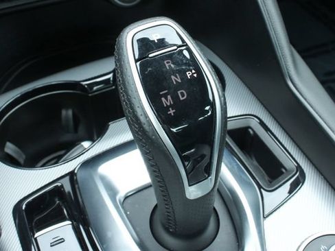 Used 2024 Alfa Romeo Giulia Ti AWD/4WD image 18