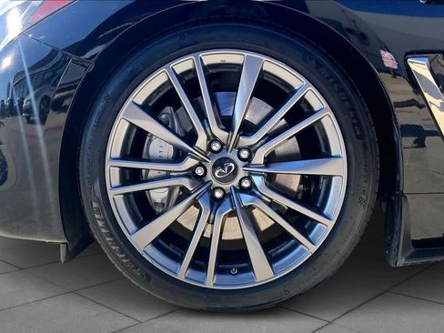 Used 2017 INFINITI Q60 3.0t Sport image 10