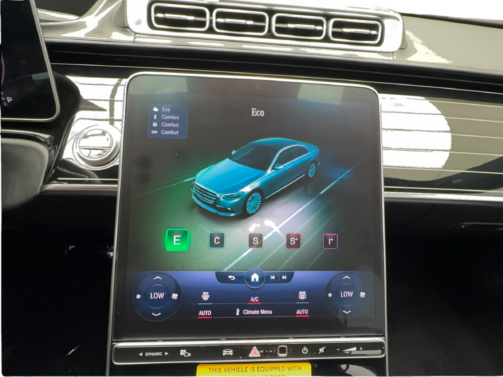 Used 2022 Mercedes-Benz S 500 4MATIC w/ AMG Line Package image 54