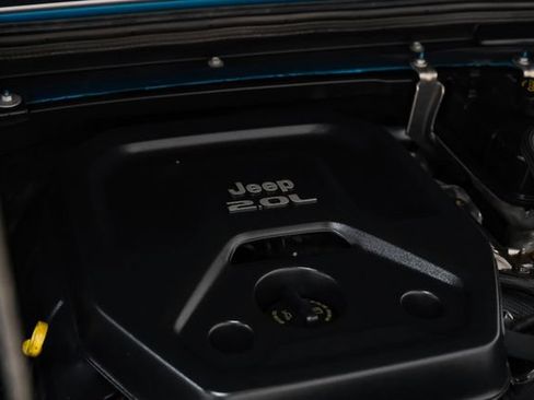 Used 2020 Jeep Wrangler Unlimited Sahara AWD/4WD image 45