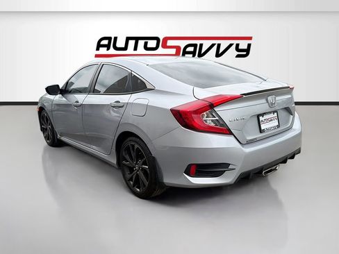 Used 2019 Honda Civic Sport image 5