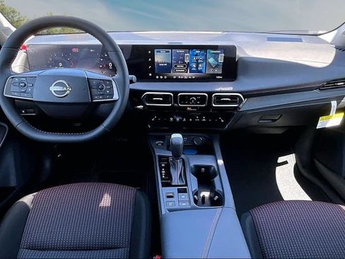 New 2027 Nissan Sentra SR w/ SR All Weather Package FWD image 5