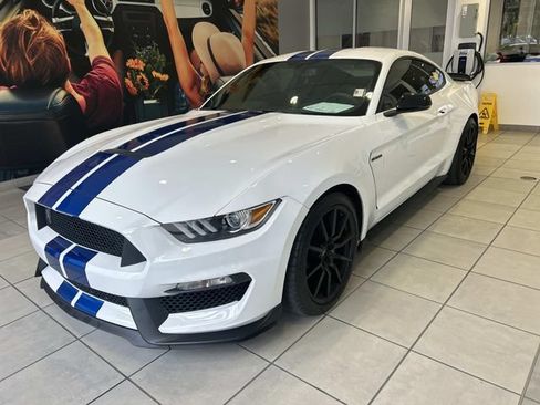 Used 2017 Ford Mustang Shelby GT350 w/ Electronics Package RWD image 1