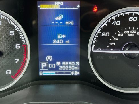 Used 2023 Subaru Forester Premium image 8