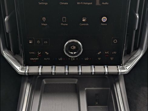 New 2026 GMC Acadia Elevation w/ Elevation Premium Package AWD/4WD image 26
