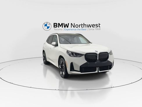 New 2026 BMW X3 xDrive30i w/ Premium Package AWD/4WD image 7