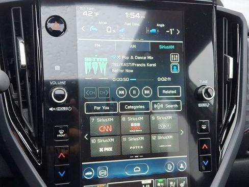 Used 2025 Subaru Forester Touring w/ Touring Package image 19