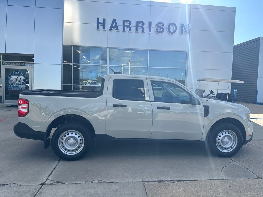 Used 2025 Ford Maverick XL FWD image 4