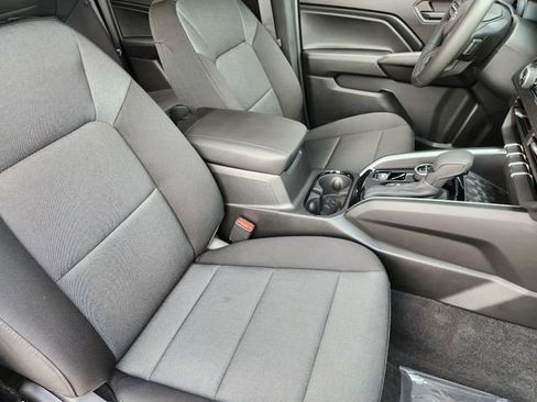 Certified 2026 Chevrolet Colorado Trail Boss AWD/4WD image 10
