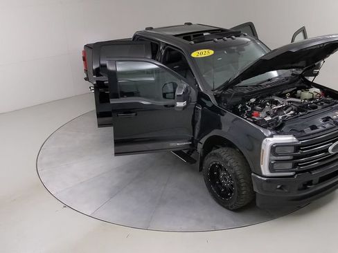 Certified 2025 Ford F250 Platinum AWD/4WD image 50