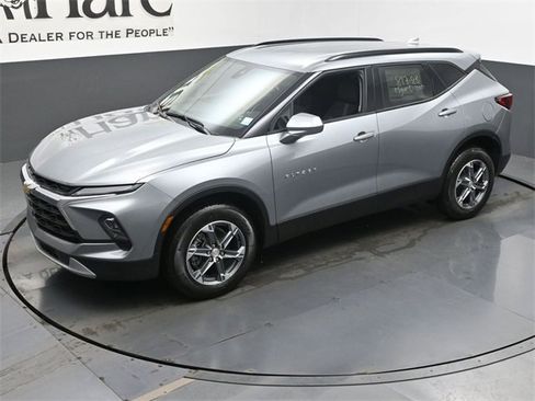 New 2026 Chevrolet Blazer LT w/ Convenience Package image 22