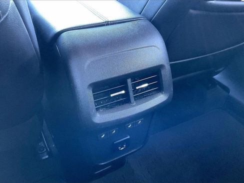 Used 2018 GMC Terrain Denali w/ Advanced Safety Package image 33