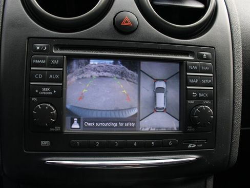 Used 2012 Nissan Rogue SL AWD/4WD image 10