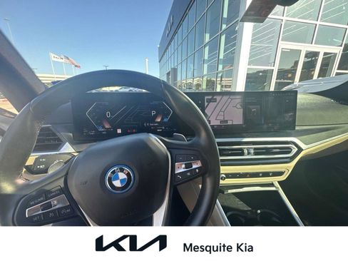 Used 2023 BMW 330e RWD image 1