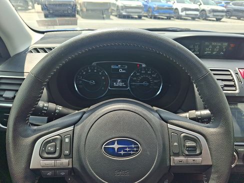 Used 2017 Subaru Forester 2.5i Touring AWD/4WD image 20