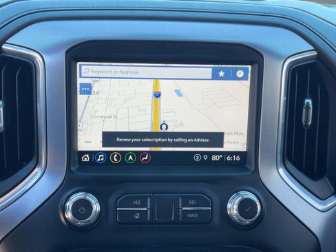 Used 2021 GMC Sierra 1500 SLT image 25