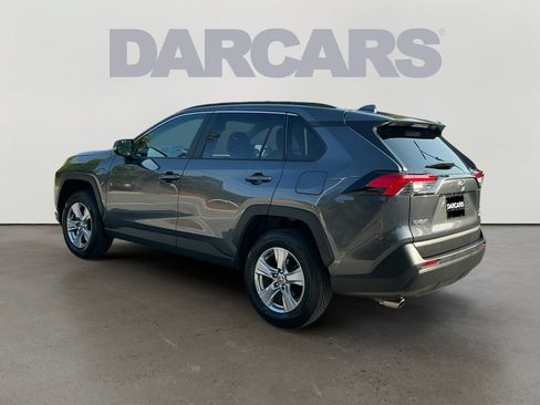 Used 2025 Toyota RAV4 XLE AWD/4WD image 5