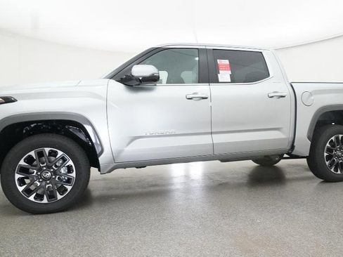 New 2026 Toyota Tundra Limited AWD/4WD image 19