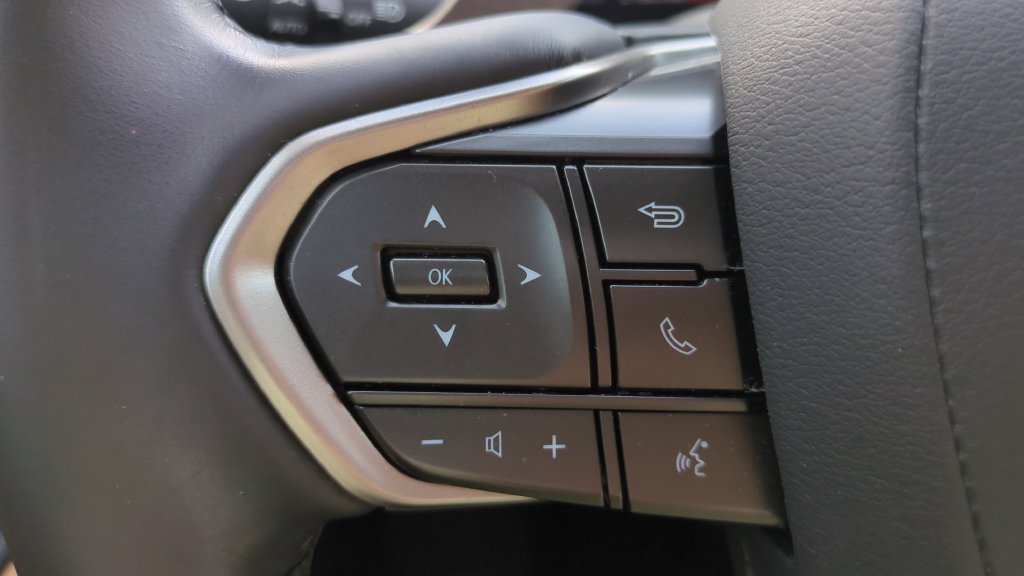 Used 2025 Lexus NX 250 FWD w/ Towing Package (2000 Lbs) image 20