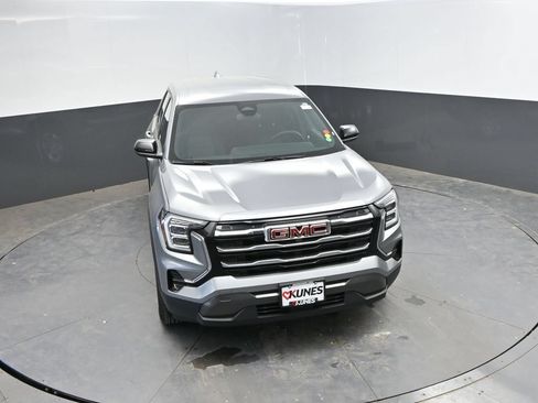 Used 2025 GMC Terrain Elevation AWD/4WD image 22