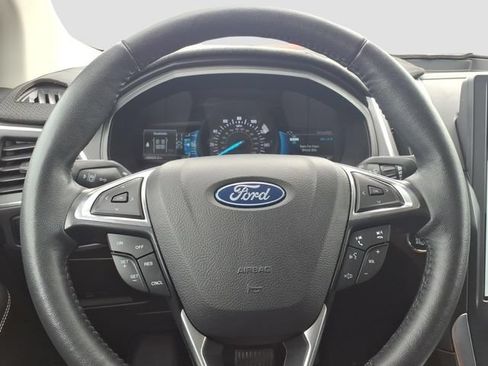 Used 2023 Ford Edge Titanium AWD/4WD image 30