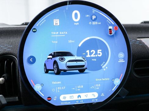 New 2026 MINI Cooper 2-Door Hardtop image 24