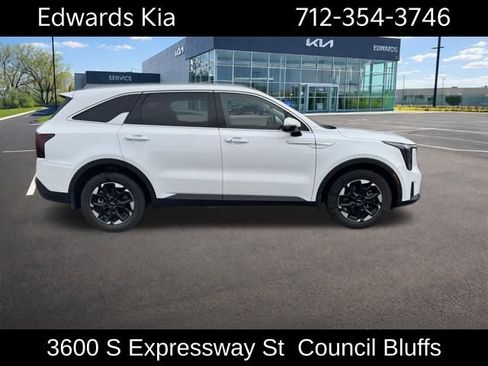 New 2025 Kia Sorento S w/ Panoramic Sunroof Package FWD image 2