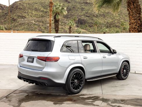 Used 2023 Mercedes-Benz GLS 63 AMG 4MATIC image 11
