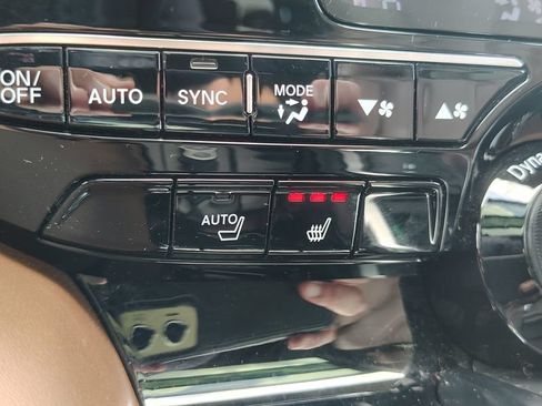 Used 2025 Acura MDX SH-AWD w/ Technology Package image 41