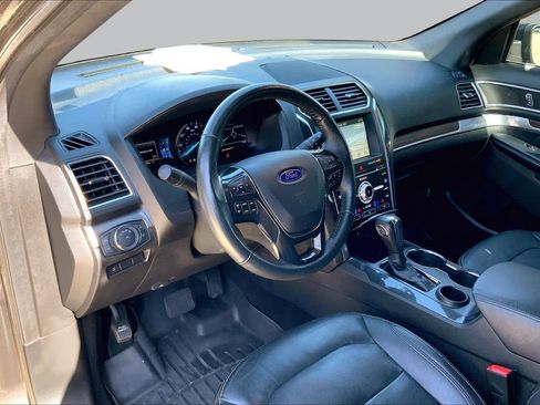 Used 2018 Ford Explorer Limited FWD image 14