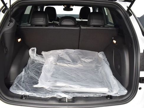 New 2026 Jeep Compass Latitude w/ Sun and Sound Group image 32