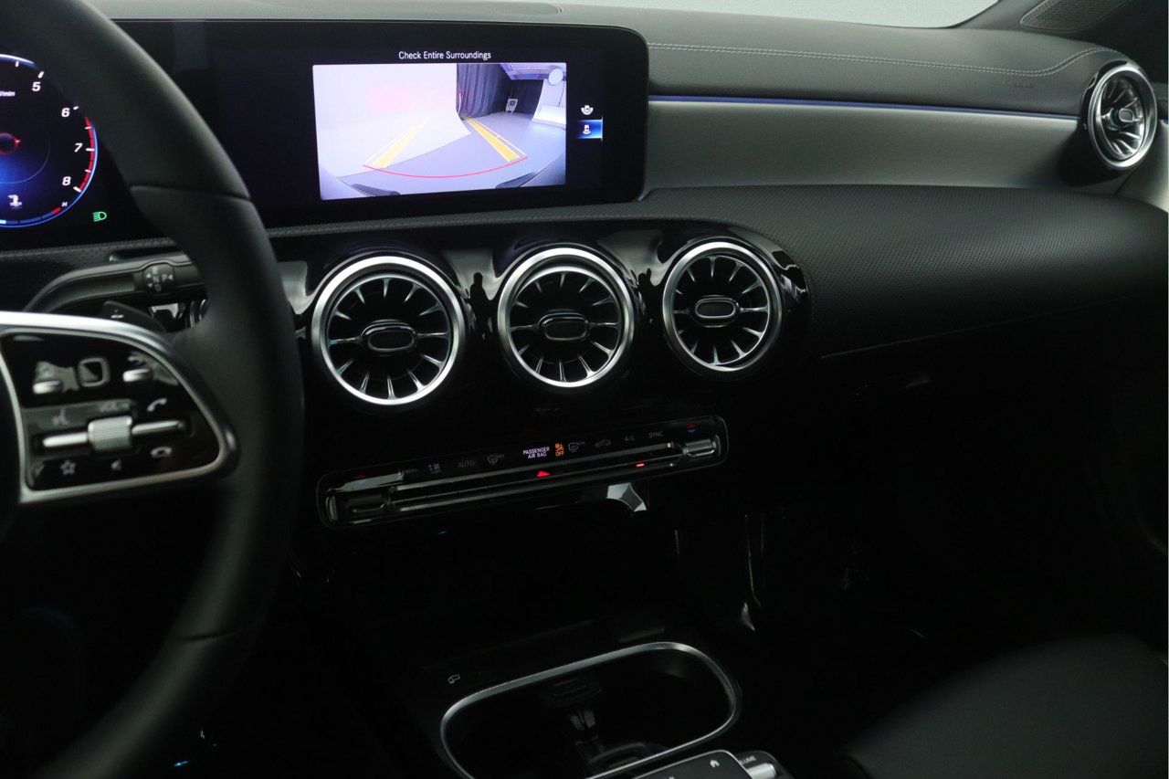 Certified 2023 Mercedes-Benz CLA 250 image 13