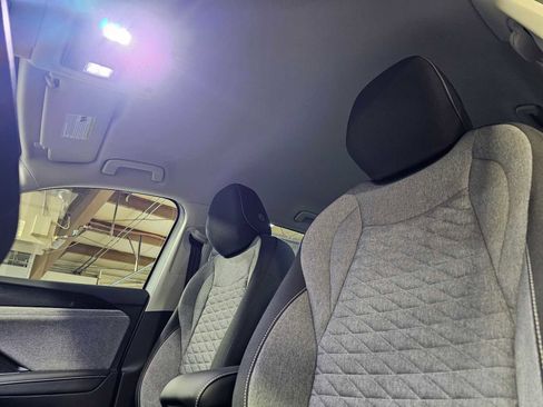 New 2026 Volkswagen Tiguan S image 23