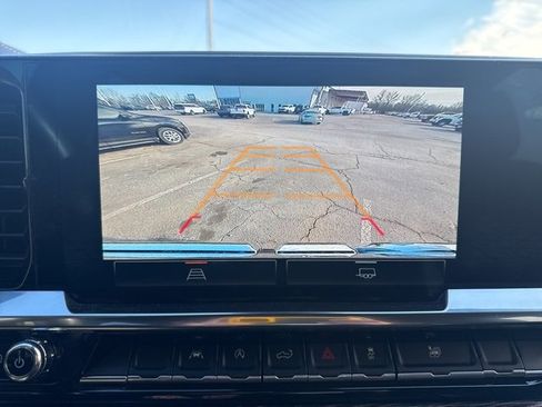 Used 2024 GMC Sierra 1500 Elevation w/ LPO, Elevation Black Package image 9