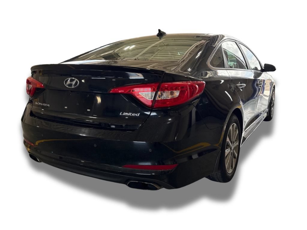 Used 2017 Hyundai Sonata Limited w/ Ultimate Package 04 FWD image 4