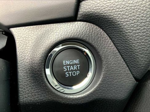 New 2025 Toyota RAV4 XLE image 19