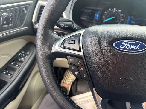 Used 2023 Ford Edge Titanium w/ Equipment Group 301A image 33