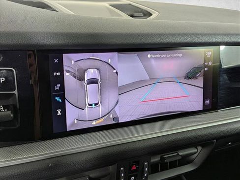 Certified 2025 Porsche Cayenne image 19