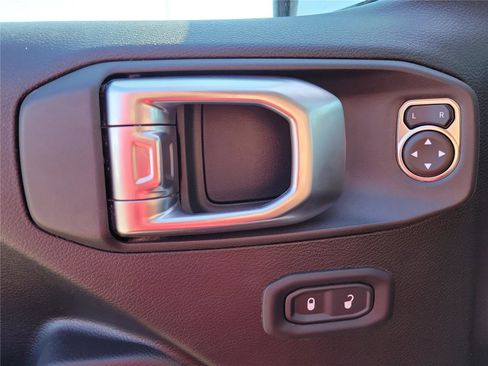 Used 2022 Jeep Wrangler Unlimited Rubicon 4xe w/ Cold Weather Group image 19