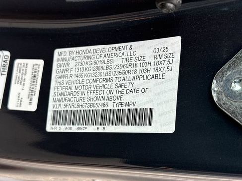 Certified 2025 Honda Odyssey EX-L image 17
