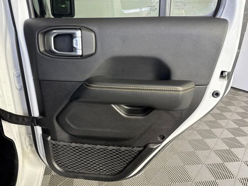 Certified 2025 Jeep Wrangler Unlimited Sahara AWD/4WD image 44