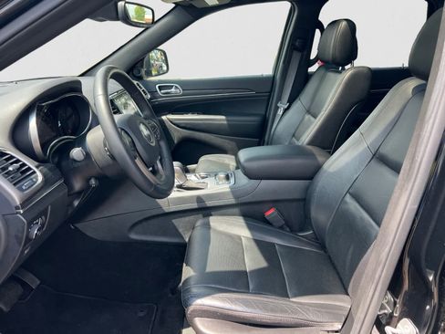 Used 2019 Jeep Grand Cherokee Limited w/ Luxury Group II AWD/4WD image 15