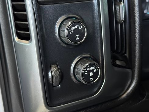 Used 2017 Chevrolet Silverado 1500 LT w/ All Star Edition AWD/4WD image 29