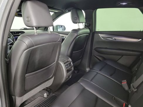Certified 2023 Cadillac XT5 Luxury image 12