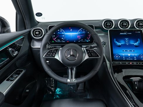 New 2026 Mercedes-Benz GLC 300 4MATIC image 17