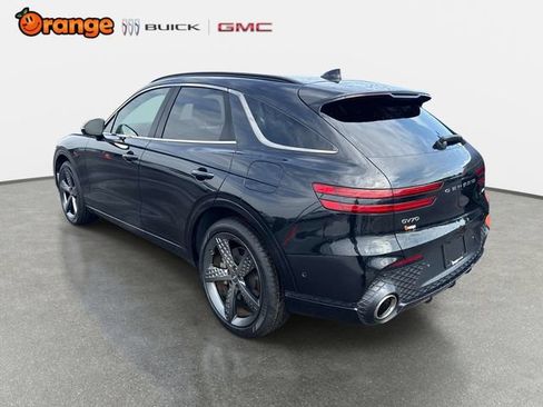 Used 2022 Genesis GV70 3.5T Sport w/ Sport Prestige Package AWD/4WD image 5